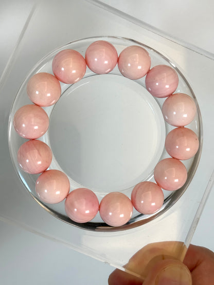 Seaside Serenity Pink Shell Stone Bracelet